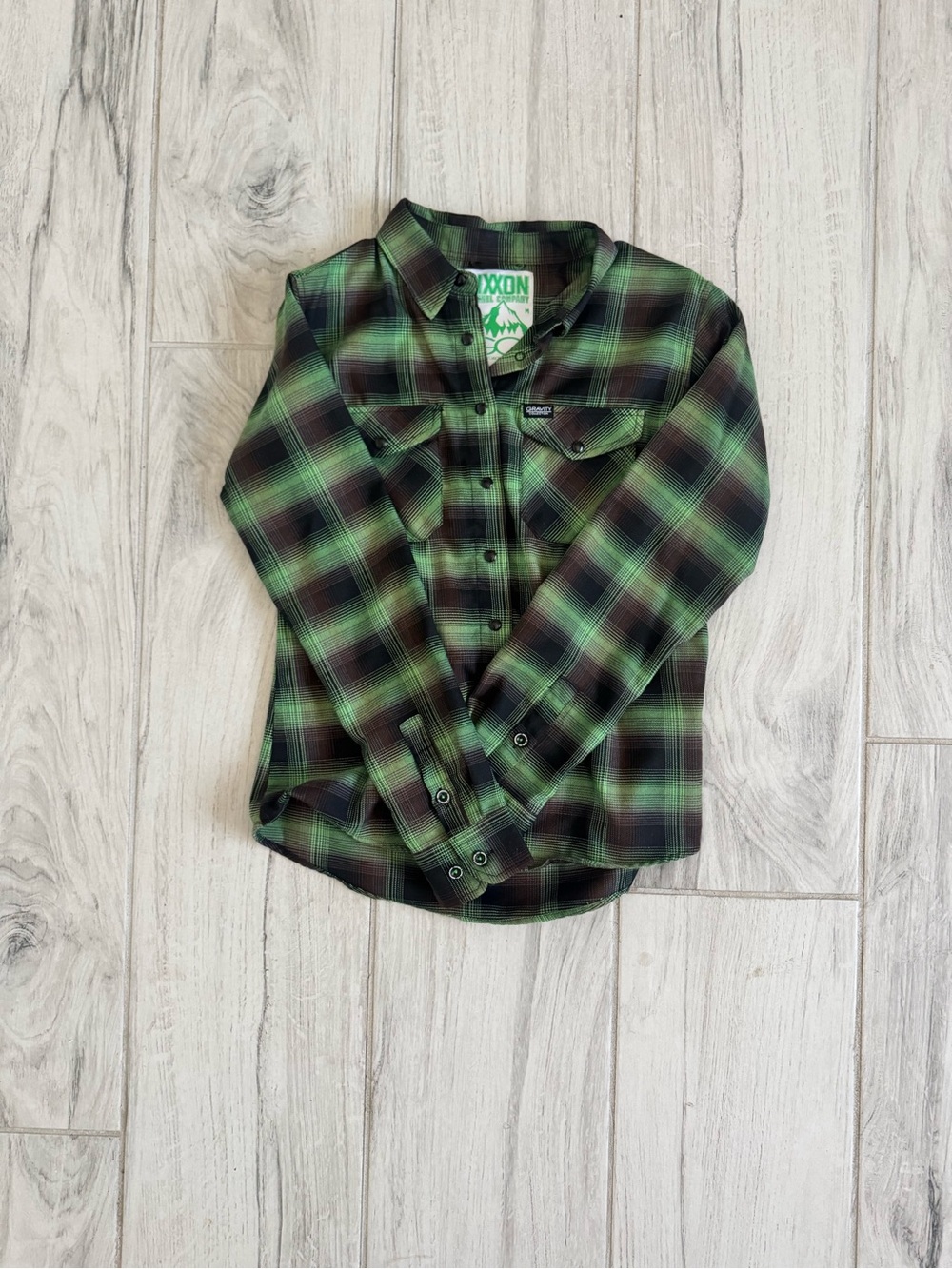 DIXXON Gravity Collection Flannel Green Plaid Button-Up Shirt Women Medium
